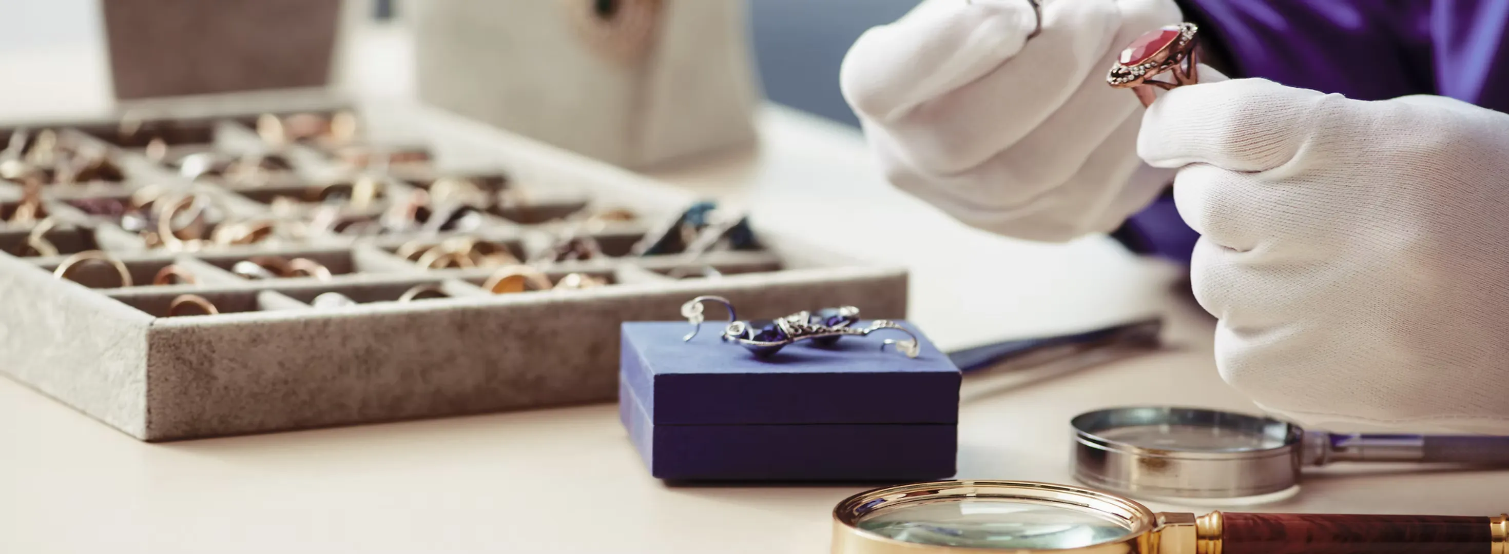 Avaliação profissional de joias a domicílio em Curitiba
