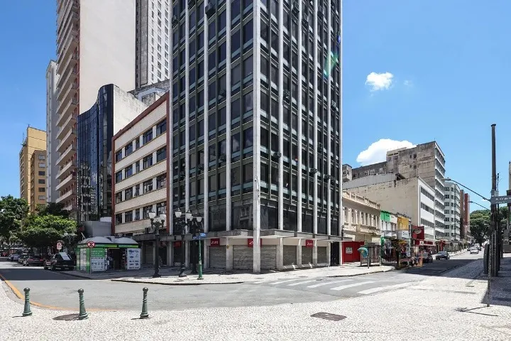 Edifício XV de Novembro, onde fica a Ouro em Cash no Centro de Curitiba